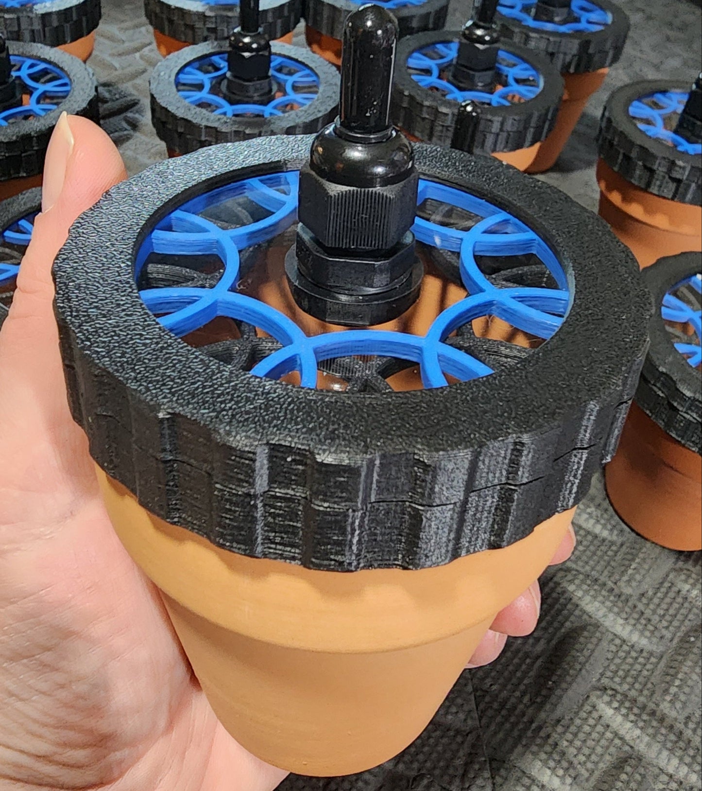 Terra-Pod - Slow Wicking Ollas Style Pods