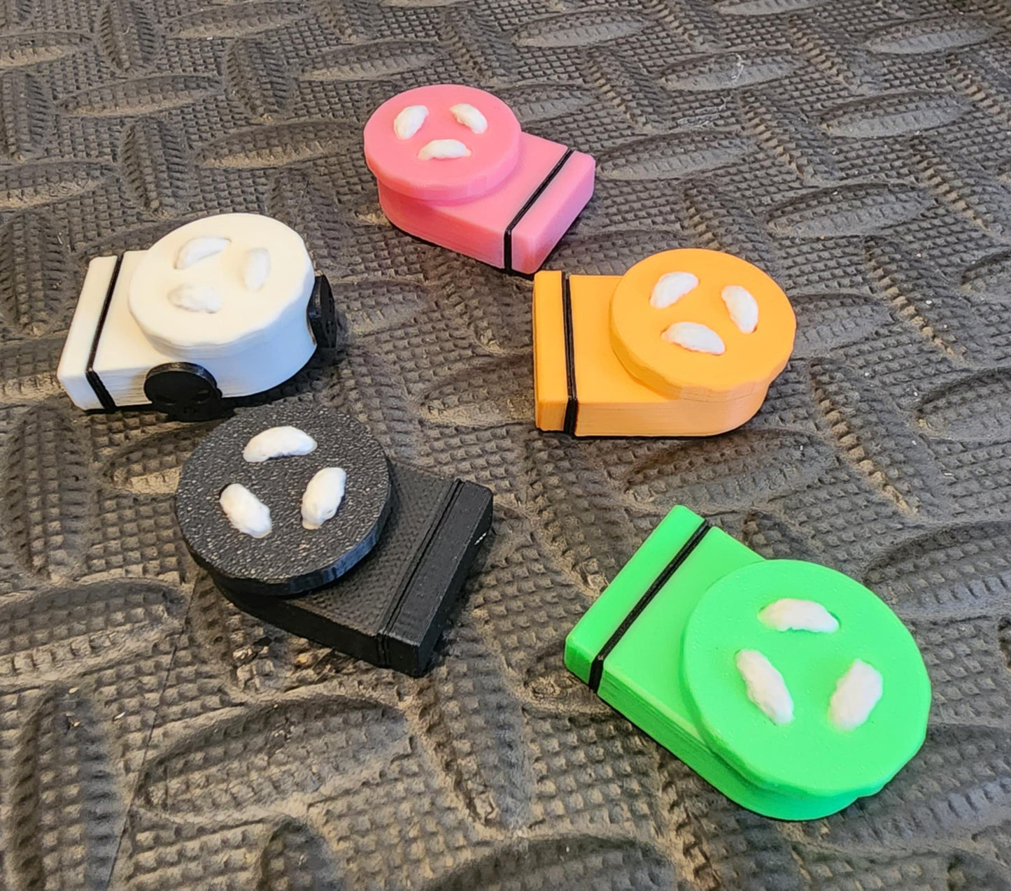 J-Pod - Jumping Spider Hydration Pod